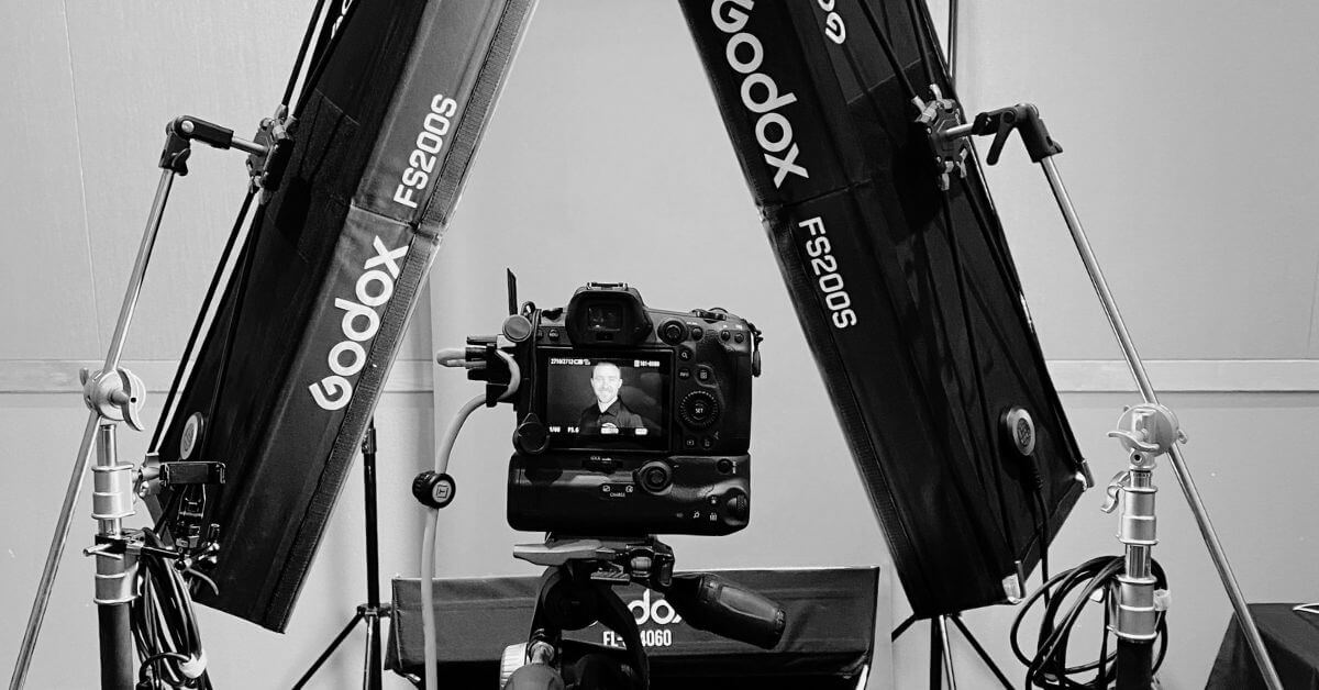 Successful Live Headshot Activation Booth at Phoenix Corporate Event | 150+ Attendees Photographed by James Patrick Photography